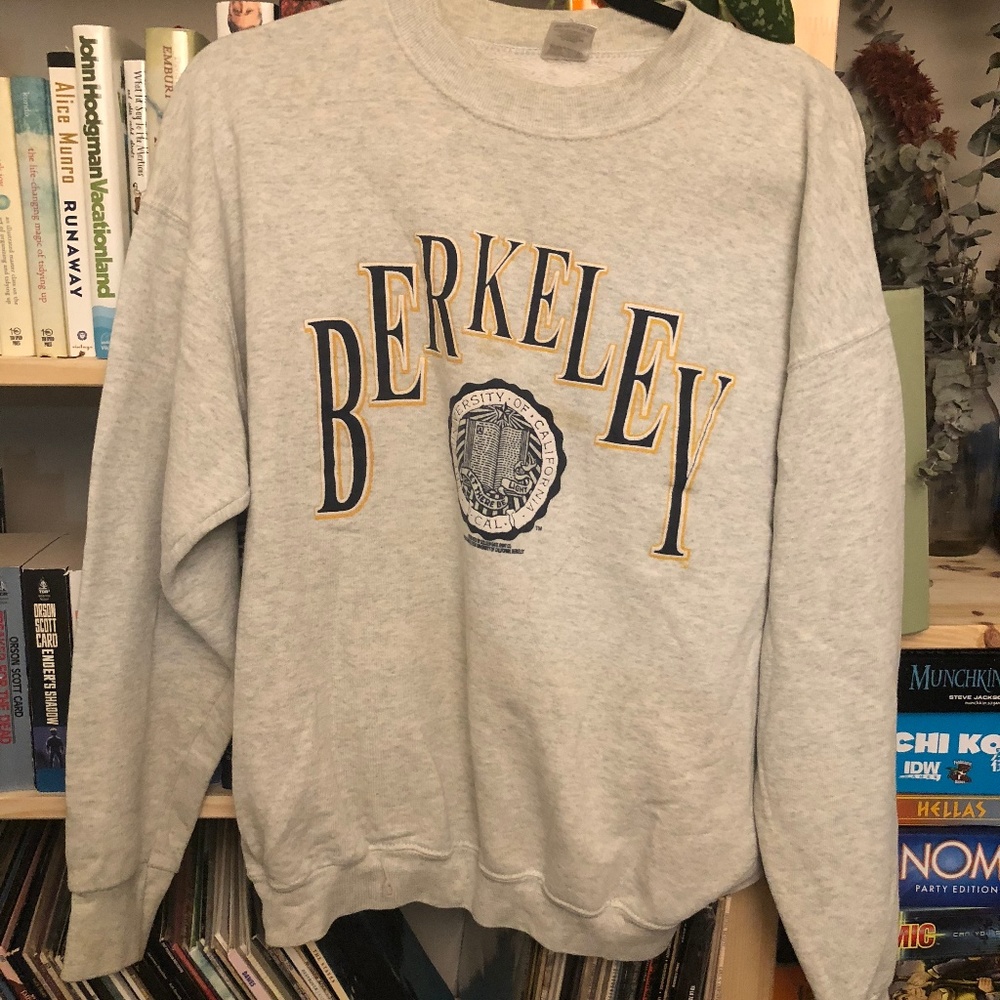 Vintage UC Berkeley sweatshirt